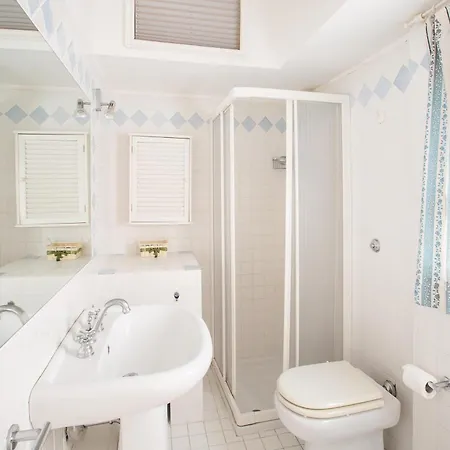 Dimore Al Castello By Barbarhouse Apartament